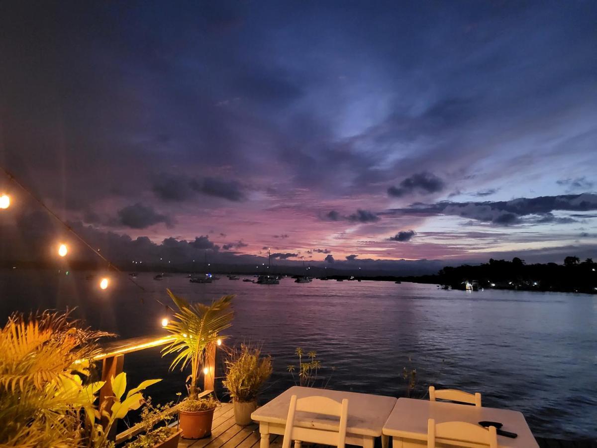 Las Olas Hotel Bocas del Toro Exterior photo